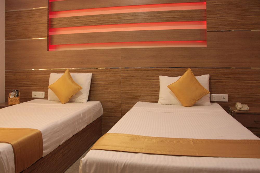Royal Castle Hotel Negombo Dış mekan fotoğraf