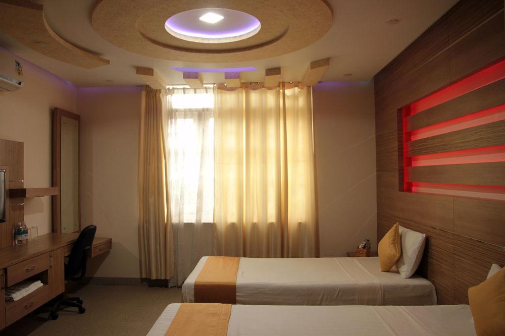 Royal Castle Hotel Negombo Dış mekan fotoğraf