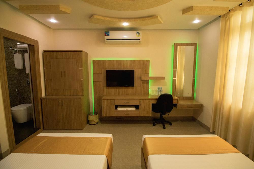 Royal Castle Hotel Negombo Dış mekan fotoğraf