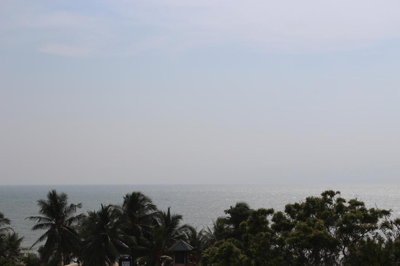 Royal Castle Hotel Negombo Dış mekan fotoğraf