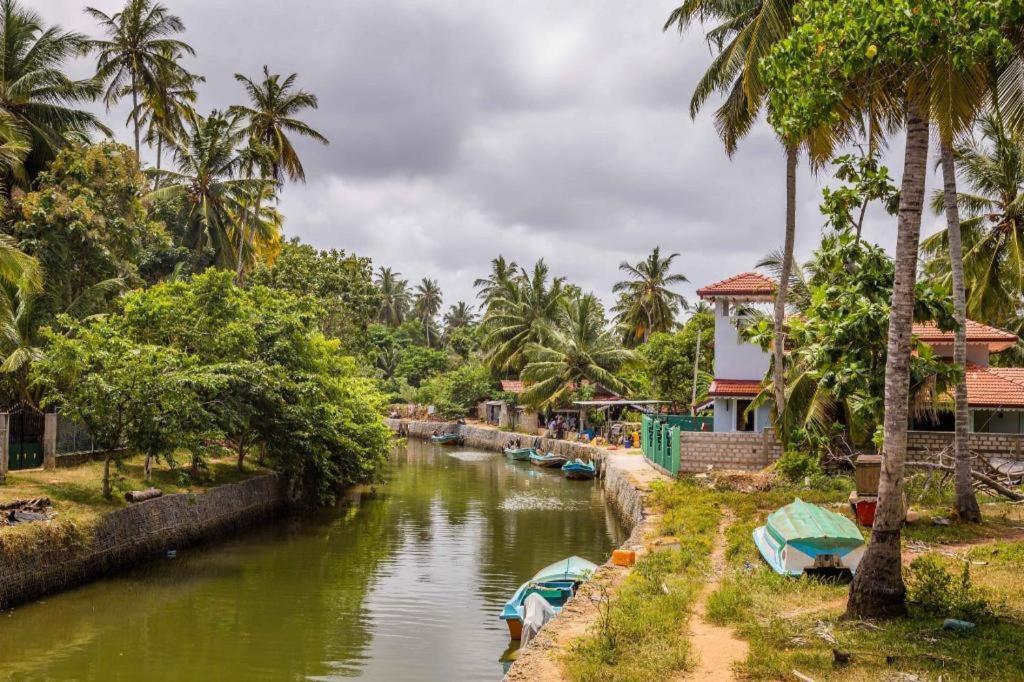 Royal Castle Hotel Negombo Dış mekan fotoğraf