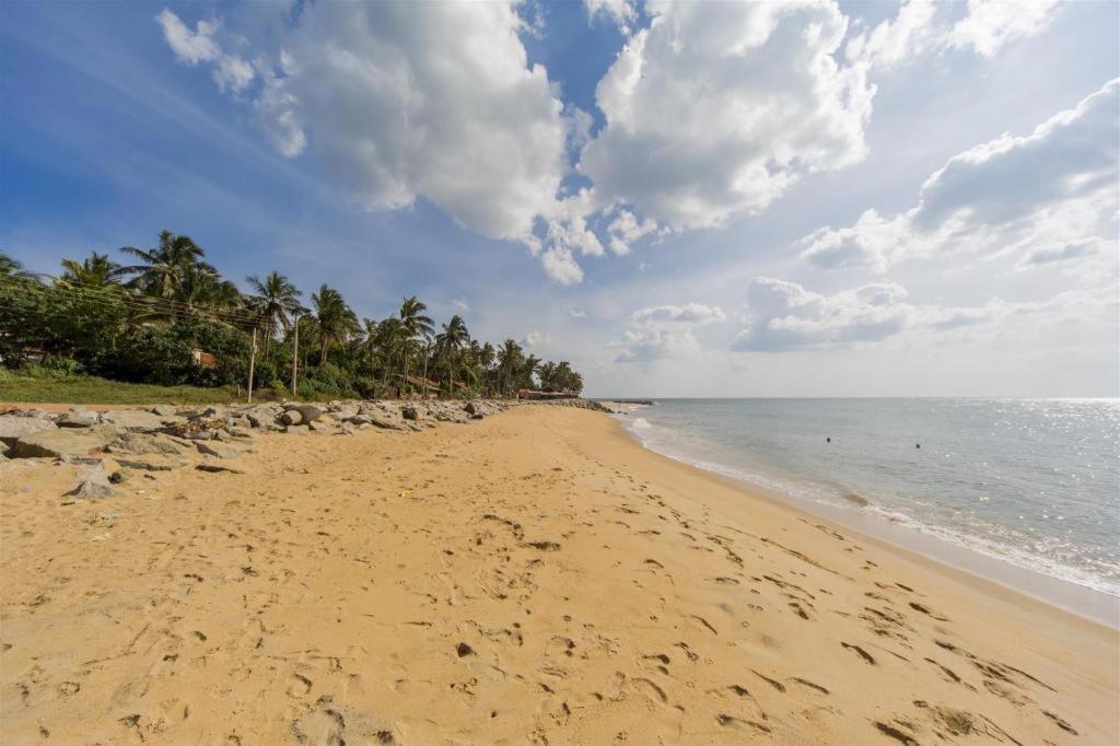 Royal Castle Hotel Negombo Dış mekan fotoğraf