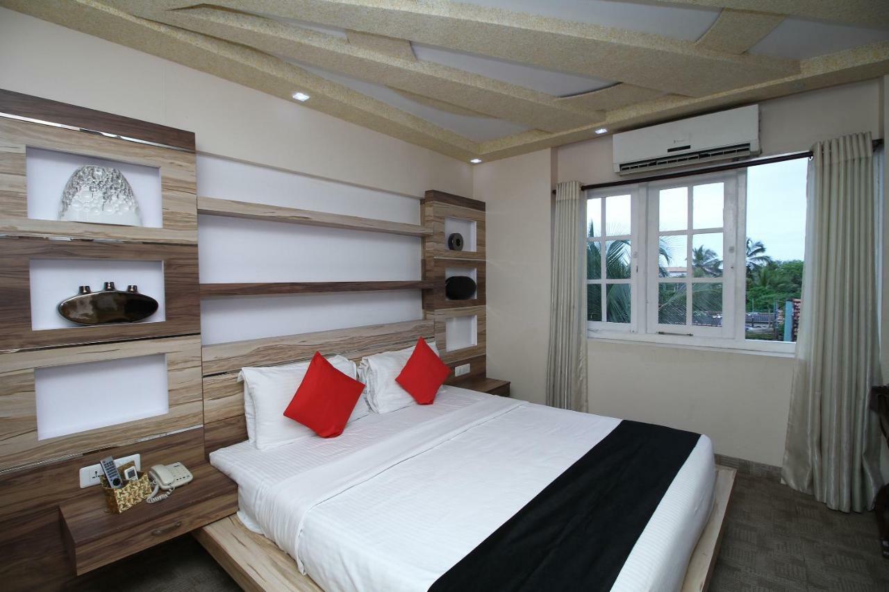 Royal Castle Hotel Negombo Dış mekan fotoğraf