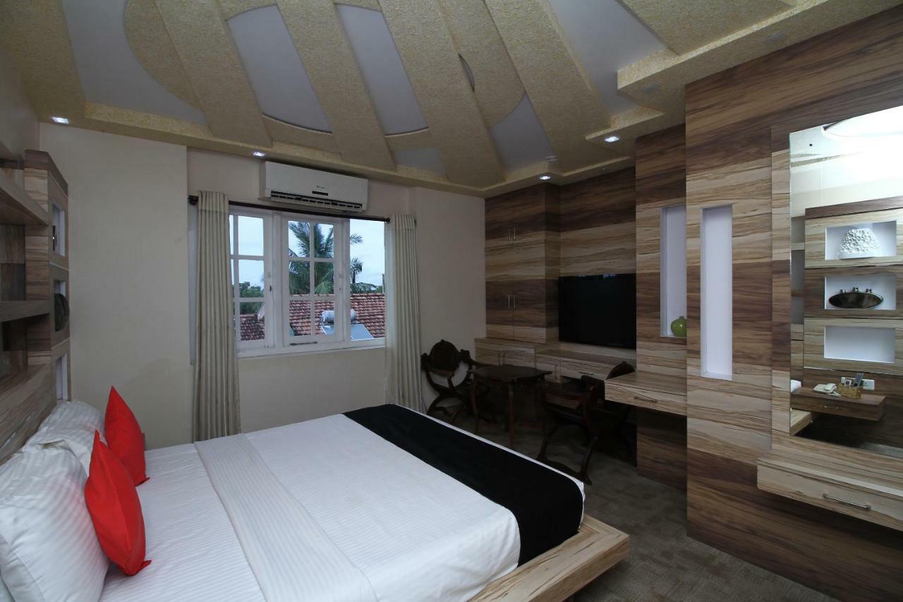 Royal Castle Hotel Negombo Dış mekan fotoğraf