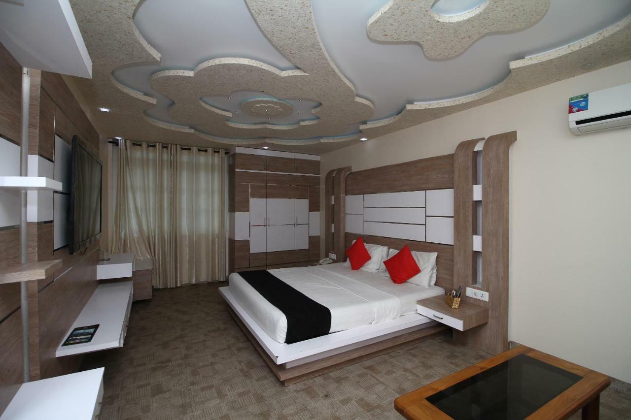 Royal Castle Hotel Negombo Dış mekan fotoğraf