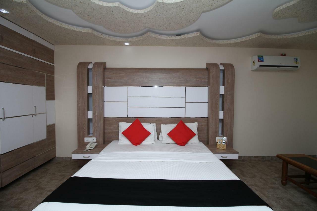Royal Castle Hotel Negombo Dış mekan fotoğraf