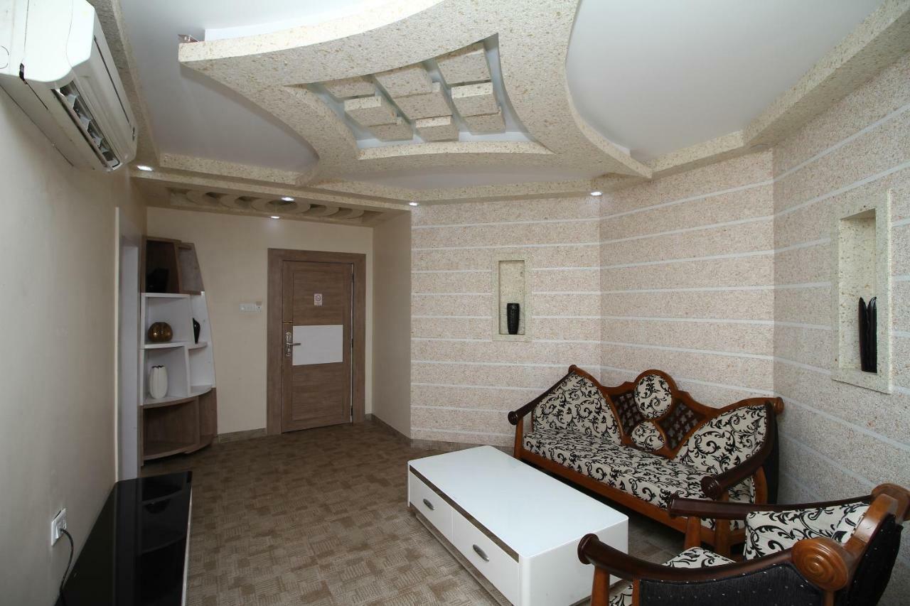 Royal Castle Hotel Negombo Dış mekan fotoğraf