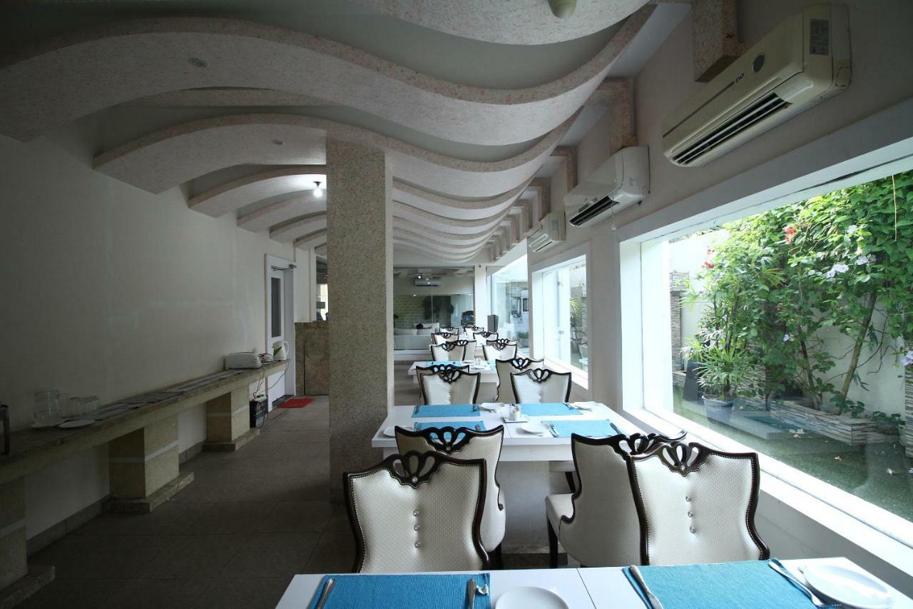 Royal Castle Hotel Negombo Dış mekan fotoğraf